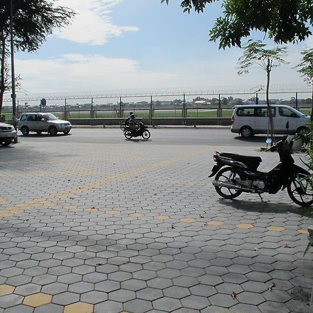 Golden Apple Hotel - Airport Phnom Pen Exterior foto